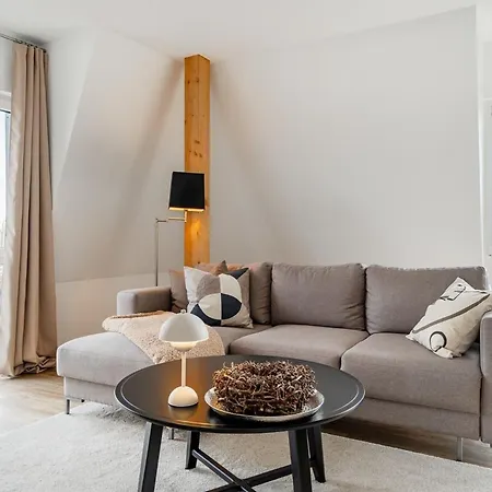 Sonniges City-apartment Mit Terrasse Ueber Den Daechern Von * Aurich (Ostfriesland)